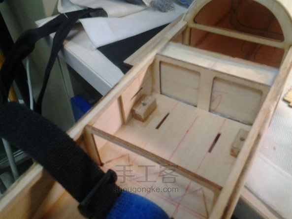 ƱЯʽ1.3mչ̶ɻAirwalker DIYֹ
