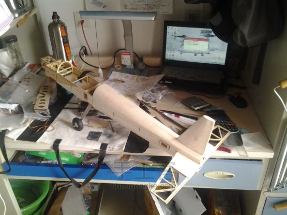 ƱЯʽ1.3mչ̶ɻAirwalker DIYֹ